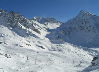 Mont Fort, il paradiso svizzero per gli sciatori, aperto anche a luglio mont fort verbier