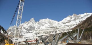 Monte Bianco, webcam per vedere i lavori della funivia “spaziale”