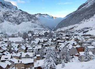 Sciare a Andermatt-Sedrun